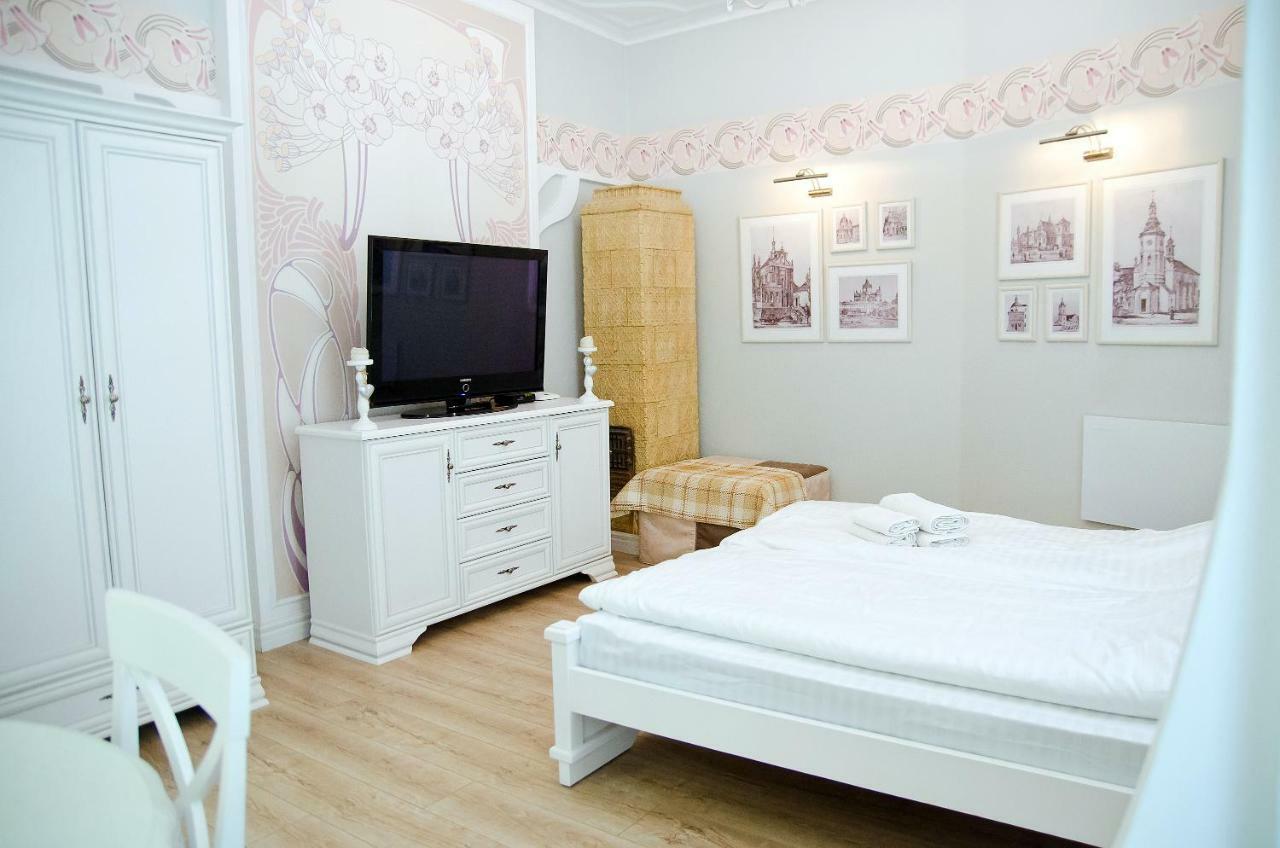 Deluxe Appartment In The City Center Lviv Eksteriør billede